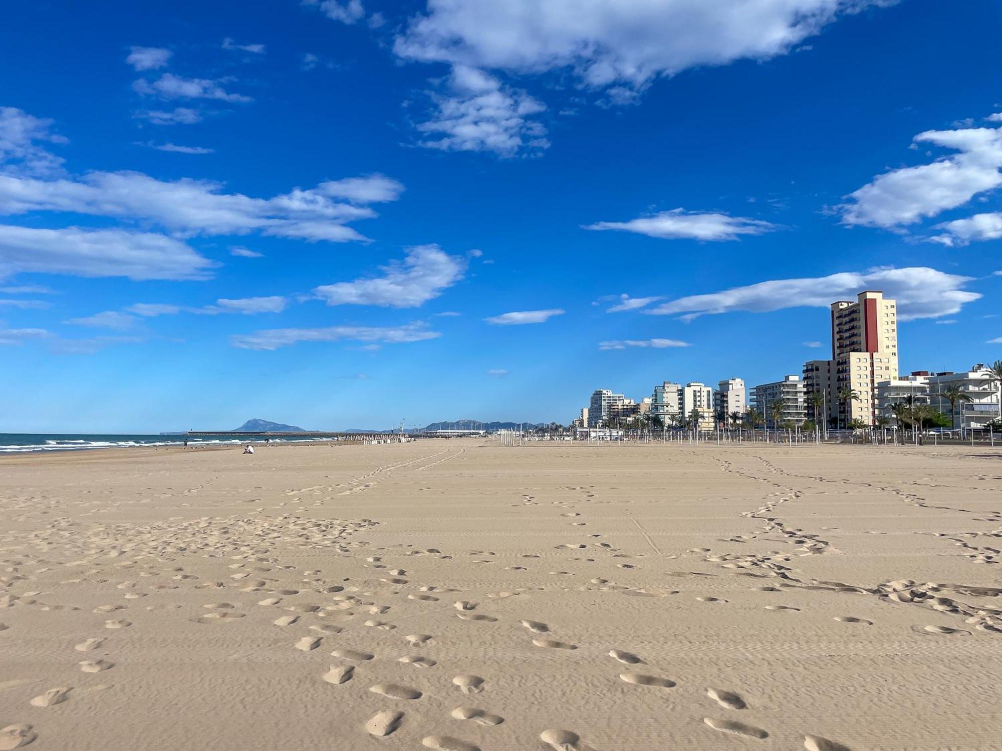 Apartamentos Gandia Beach 3000 Dış mekan fotoğraf